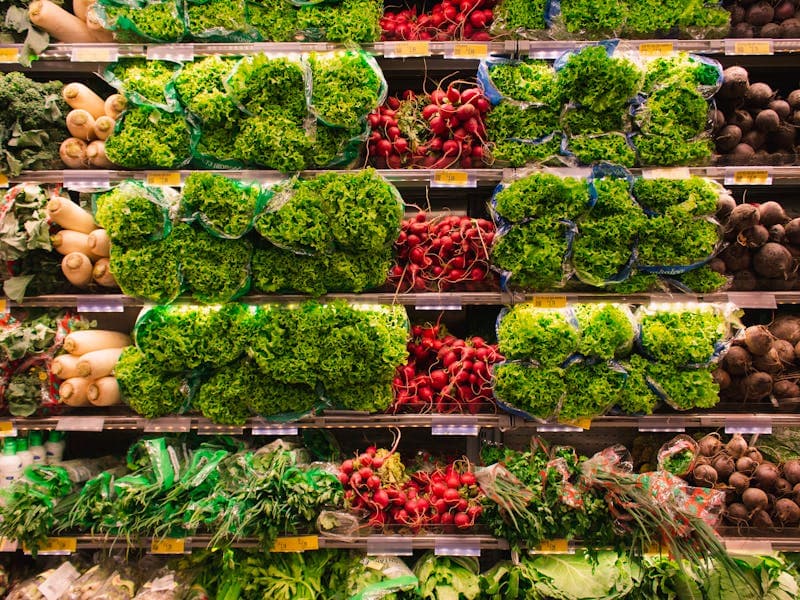 Небольшой магазин в российском городе